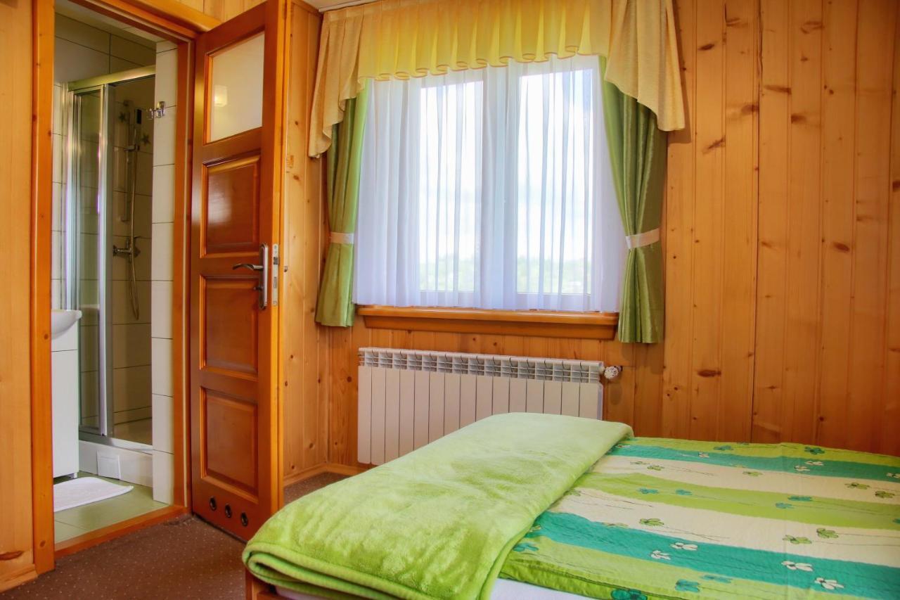 Pokoje Goscinne Anna Bukowska Homestay *